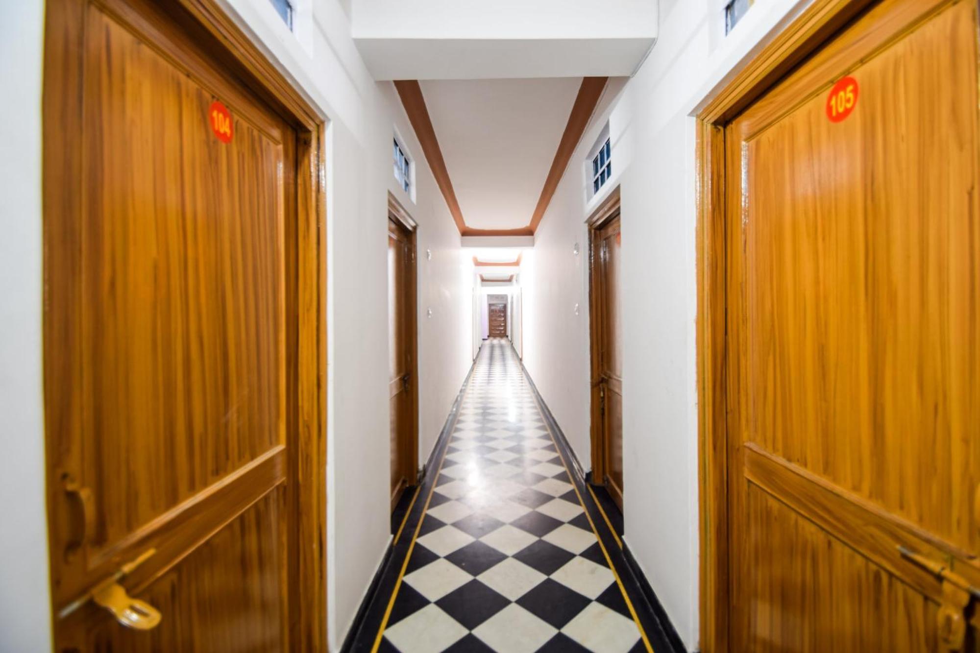 Hotel O Vip Udaipur Extérieur photo